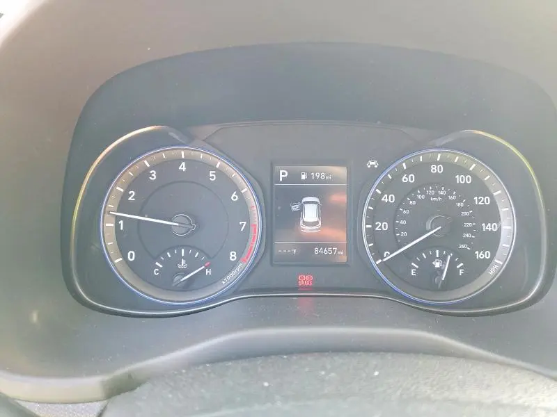 2019 HYUNDAI KONA SE  