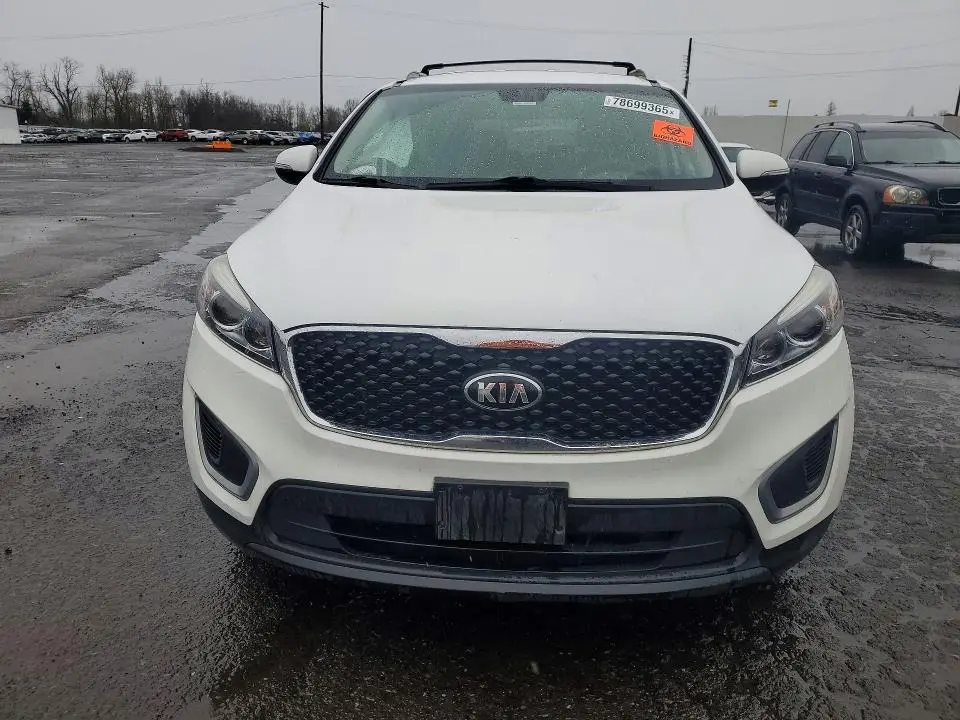 2016 KIA SORENTO LX V6  