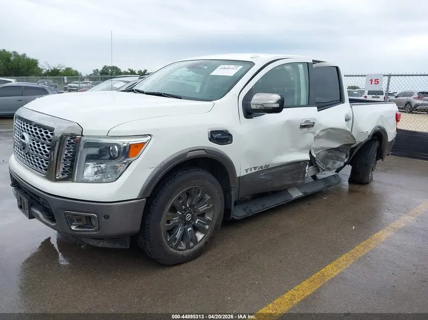 2017 NISSAN TITAN PLATINUM RESERVE
