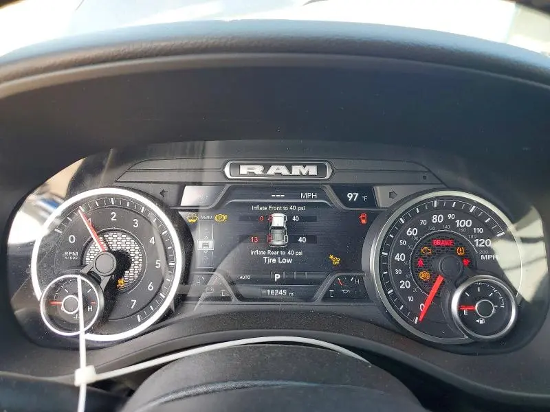 2025 RAM 1500 BIG HORN/LONE STAR  