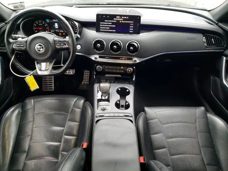 2022 KIA STINGER GT2  