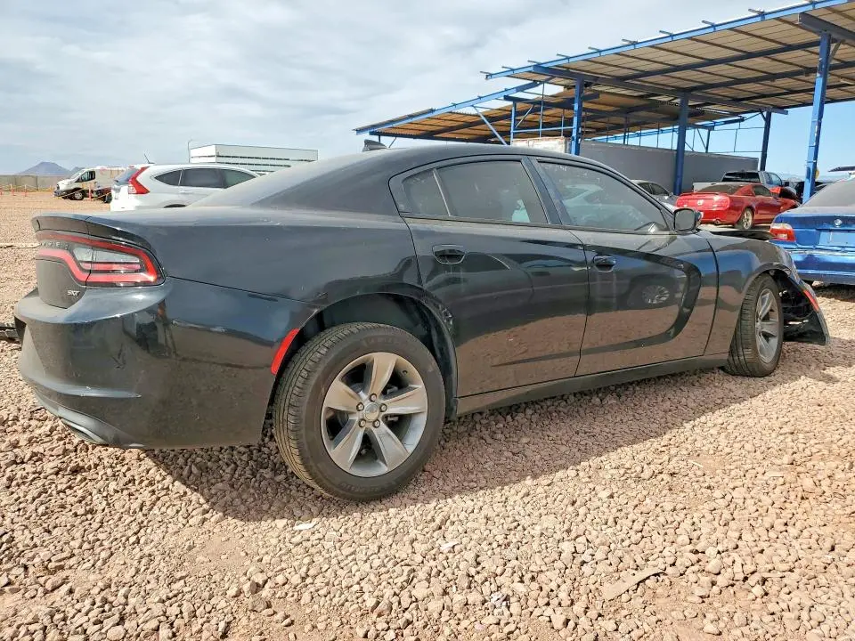 2016 DODGE CHARGER SXT  
