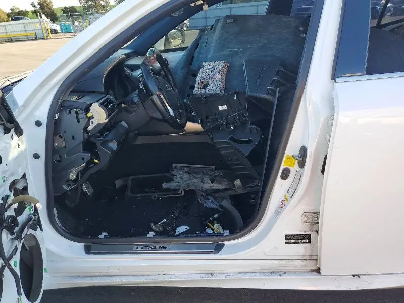 2017 LEXUS IS 200T BASE  