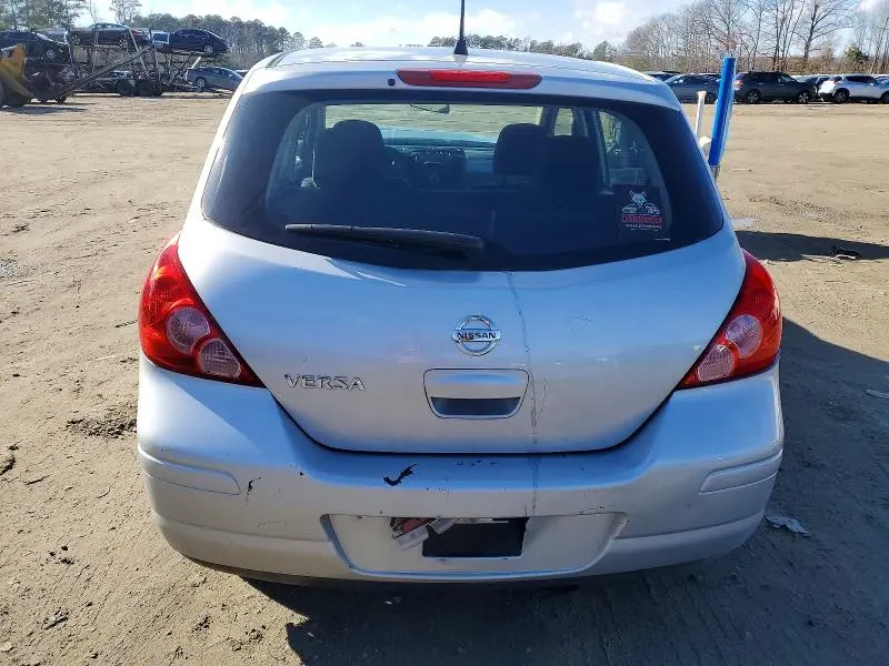 2011 NISSAN VERSA S  