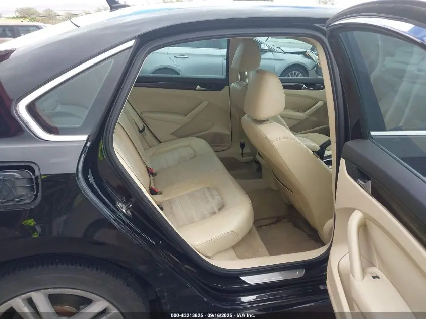 2014 VOLKSWAGEN PASSAT 2.0L TDI SEL PREMIUM