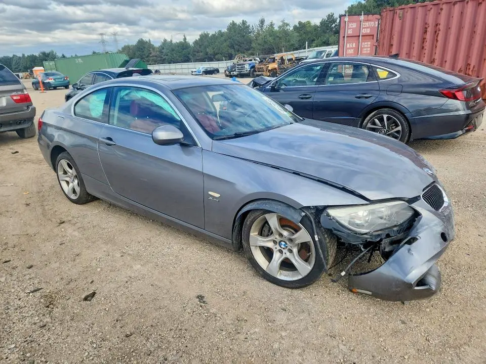2011 BMW 335 XI  