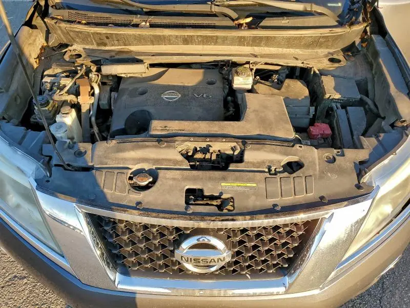 2014 NISSAN PATHFINDER S  