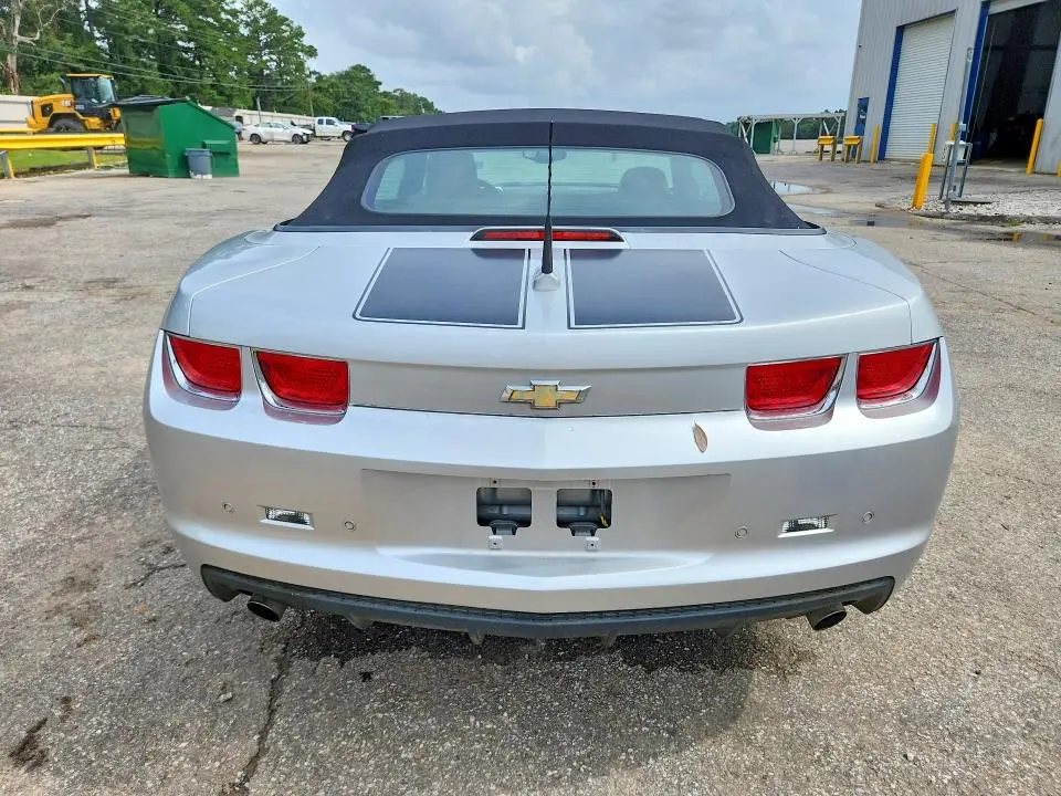 2011 CHEVROLET CAMARO LT  