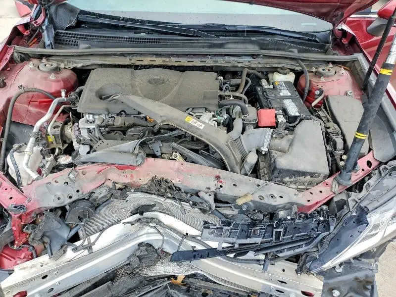 2018 TOYOTA CAMRY SE  