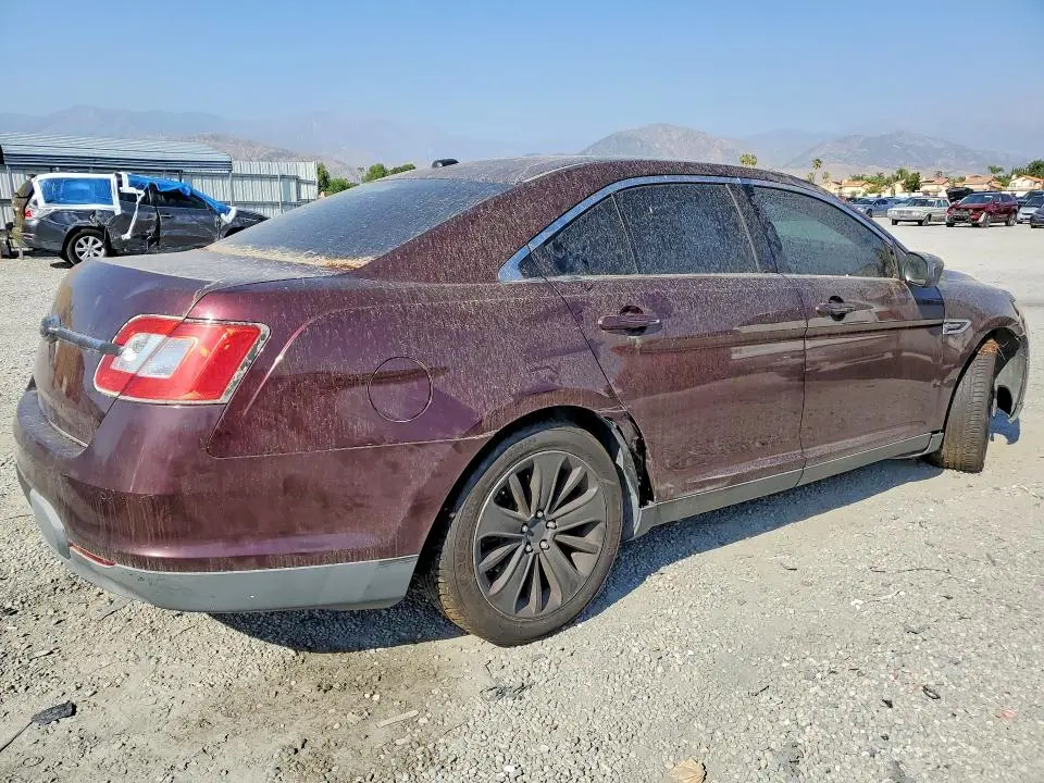 2011 FORD TAURUS LIMITED  