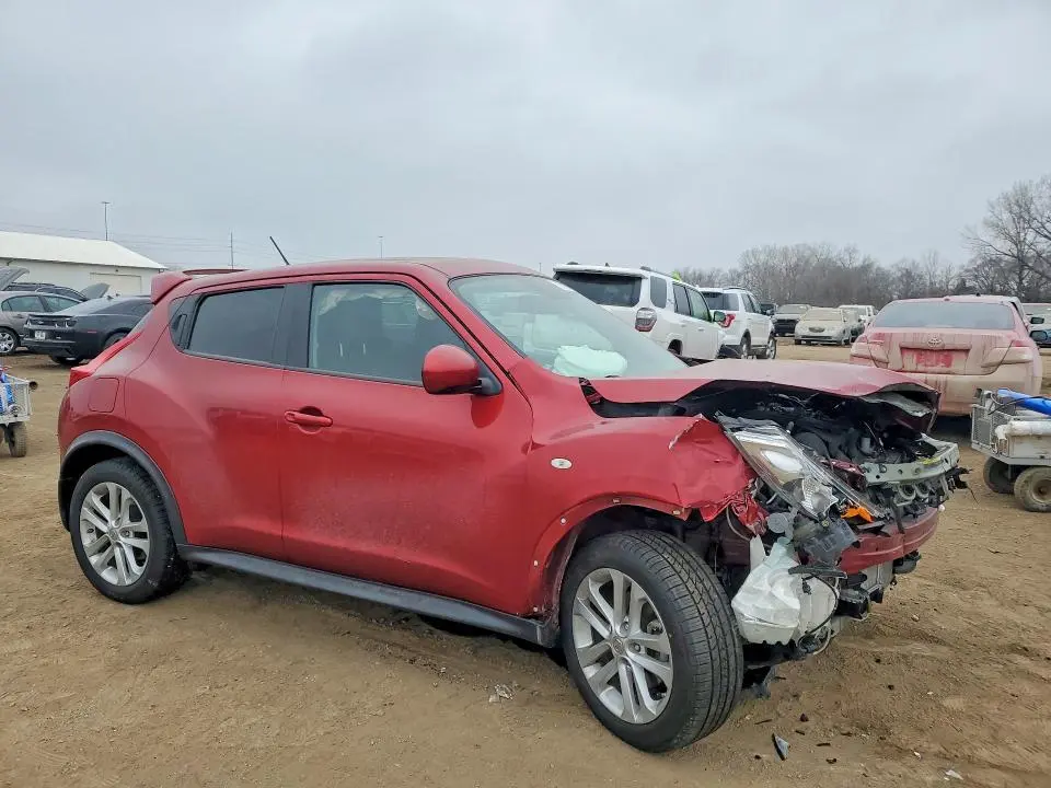 2013 NISSAN JUKE S  