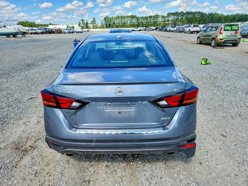 2019 NISSAN ALTIMA SL  