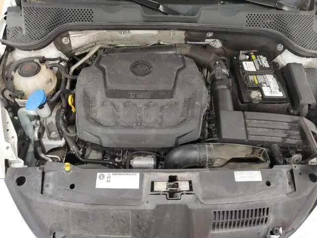 2018 VOLKSWAGEN BEETLE S  