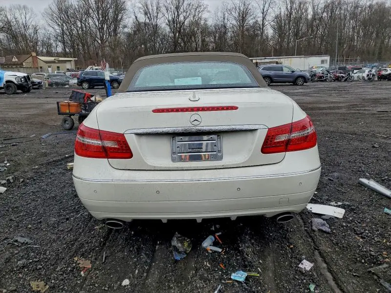 2011 MERCEDES-BENZ E 350  