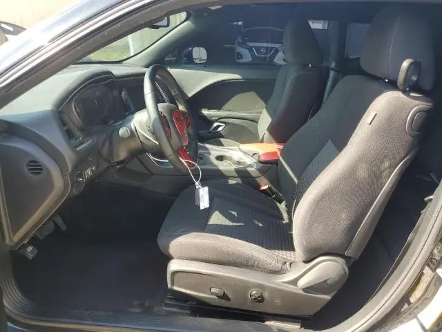 2016 DODGE CHALLENGER SXT  