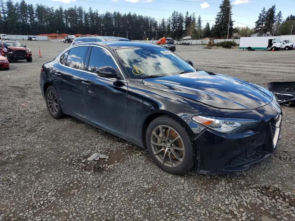 2018 ALFA ROMEO GIULIA Q4  