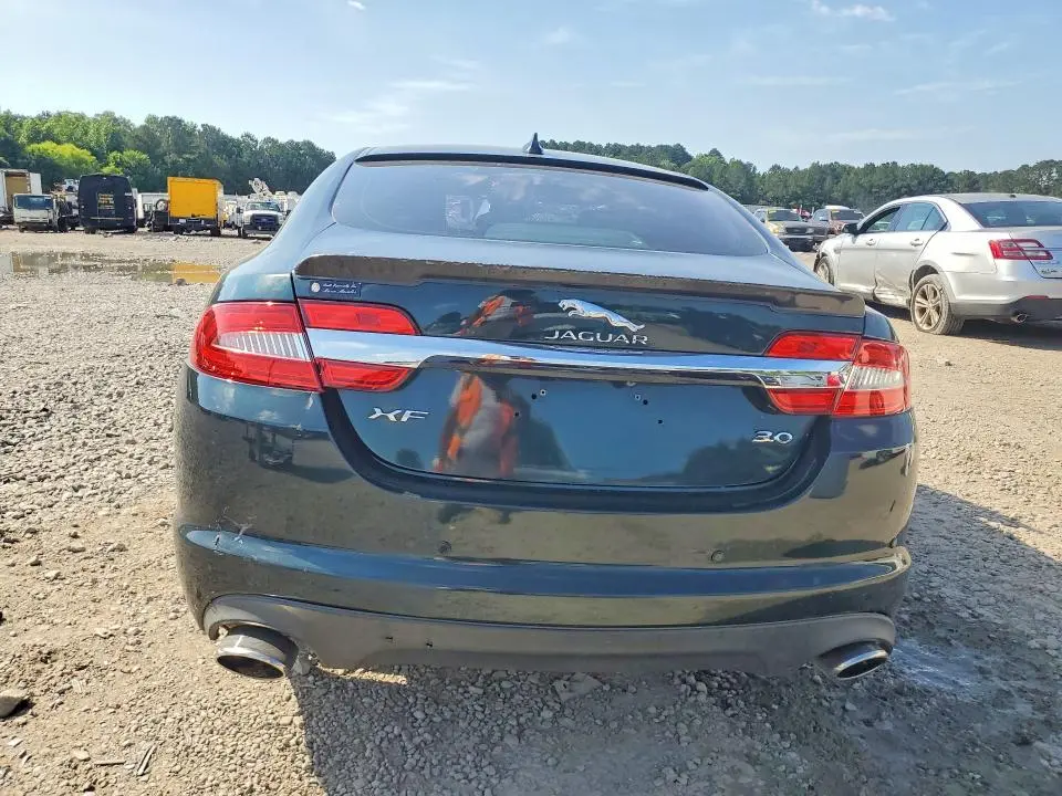 2015 JAGUAR XF 3.0 SPORT  