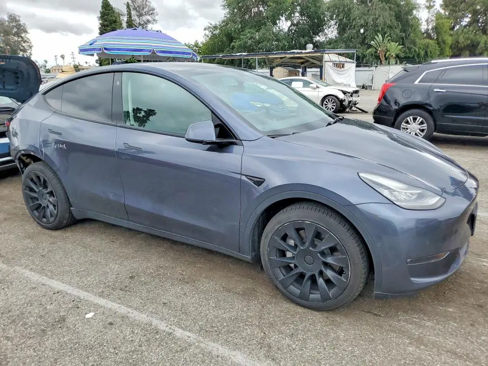 2022 TESLA MODEL Y   