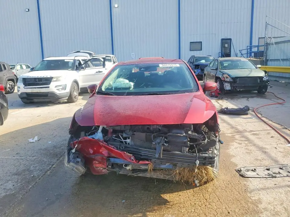 2020 NISSAN VERSA SV  