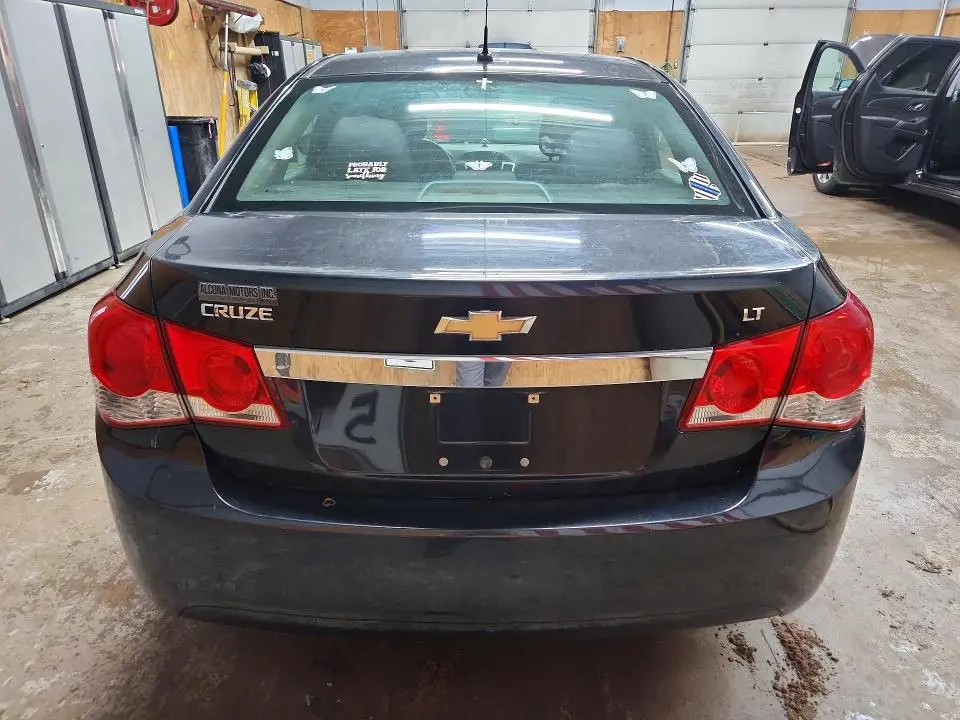 2011 CHEVROLET CRUZE LT  