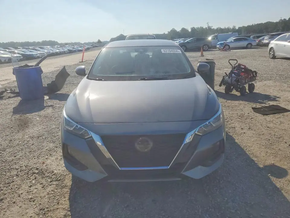 2022 NISSAN SENTRA SV  