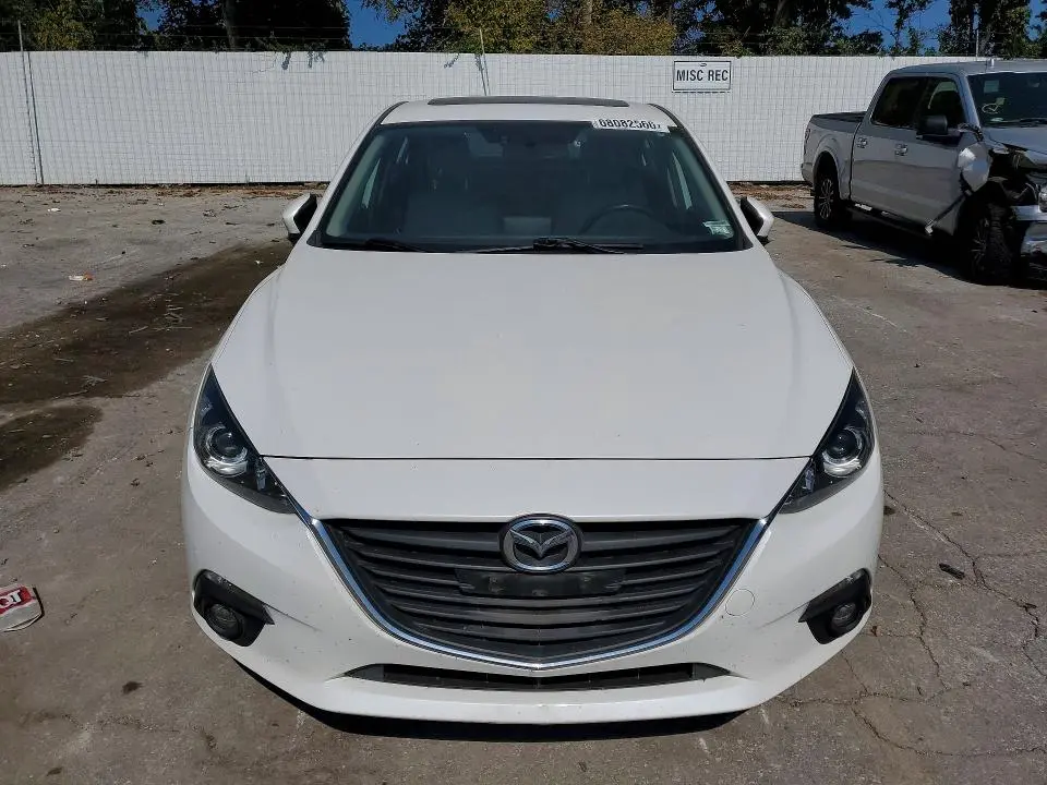 2016 MAZDA 3 TOURING  