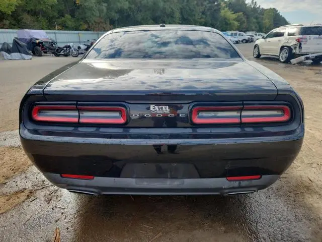 2016 DODGE CHALLENGER SXT  