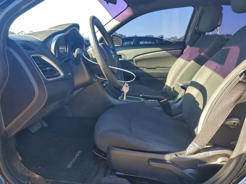 2014 DODGE AVENGER SE  