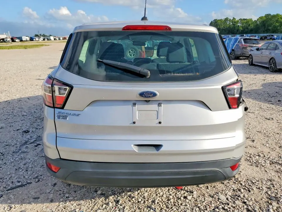 2017 FORD ESCAPE S  