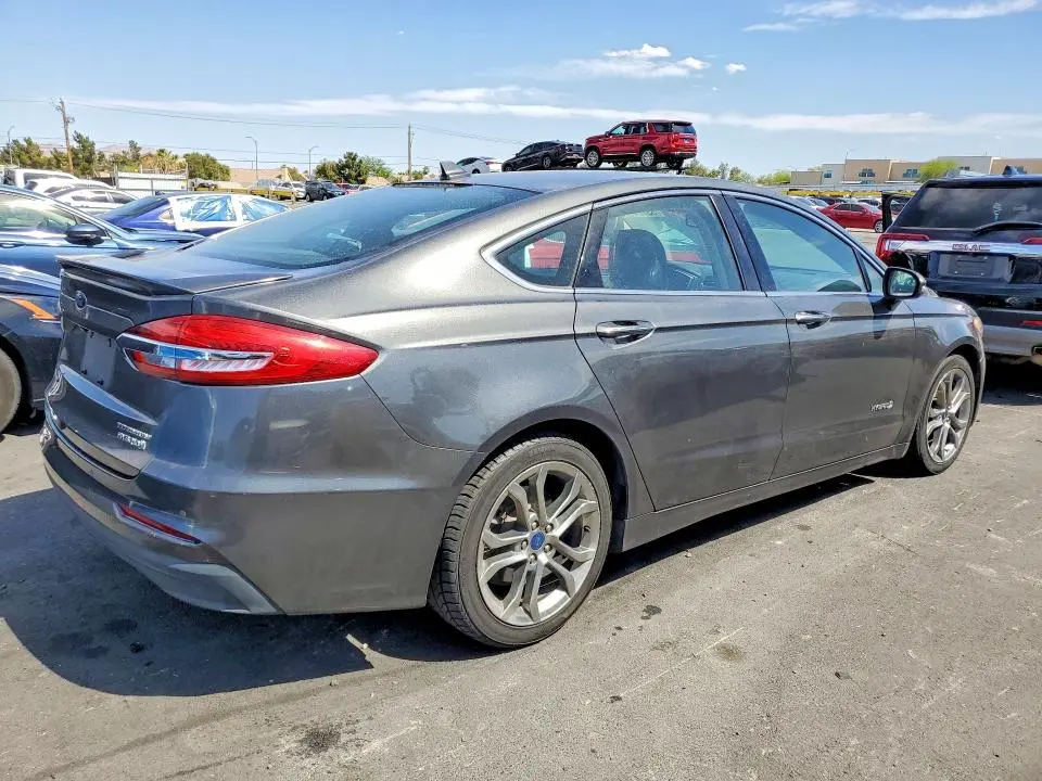 2019 FORD FUSION TITANIUM  