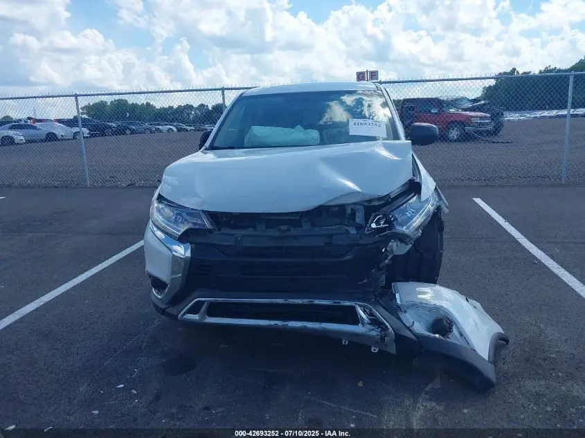 2020 MITSUBISHI OUTLANDER ES