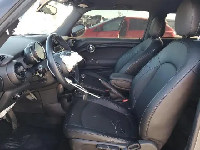 2015 MINI COOPER 