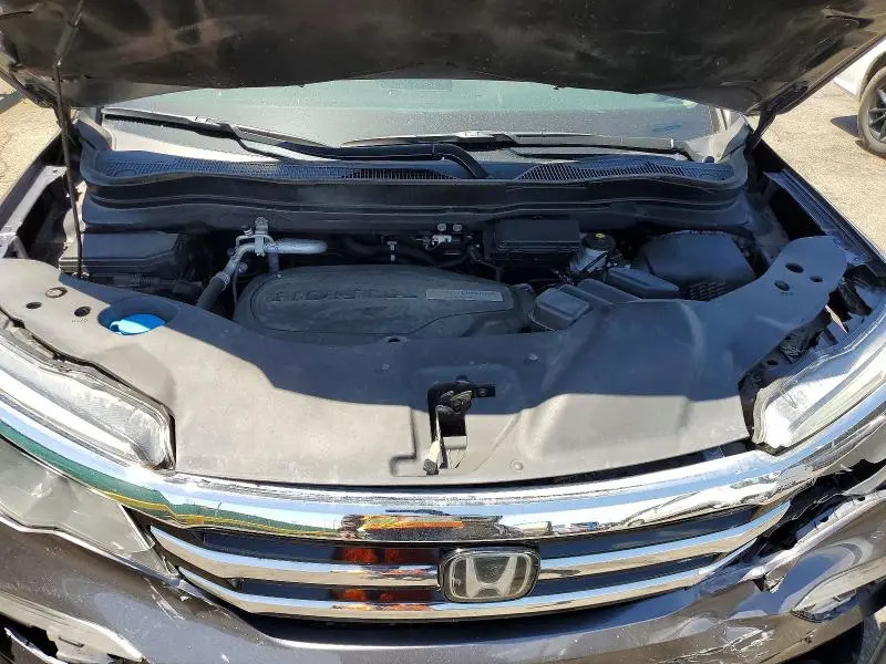 2016 HONDA PILOT TOURING  