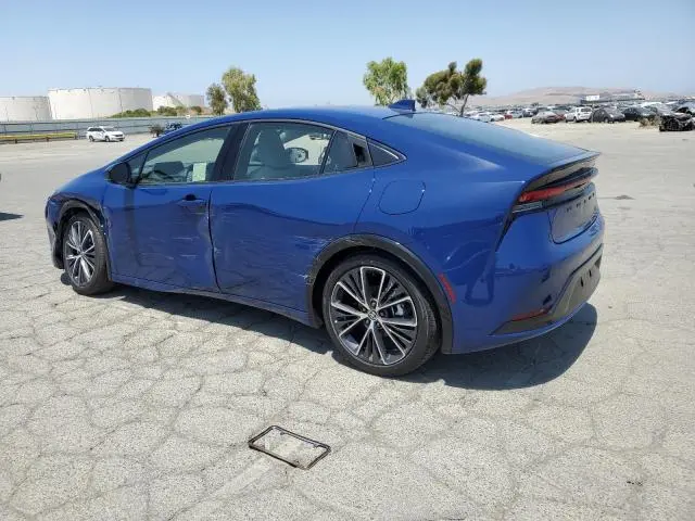 2025 TOYOTA PRIUS LE  