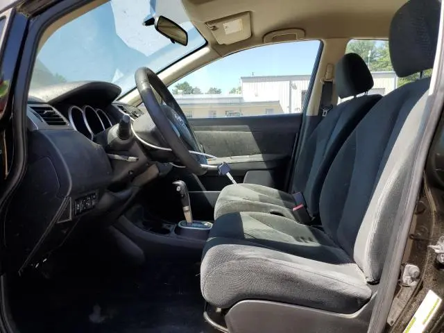 2011 NISSAN VERSA S  