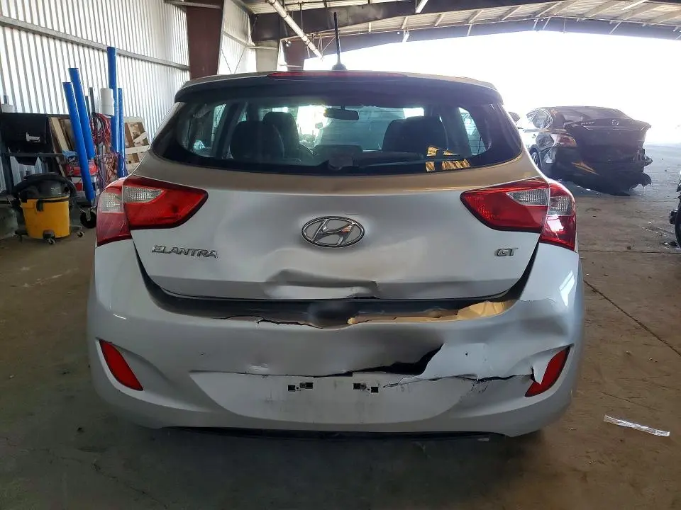 2017 HYUNDAI ELANTRA GT BASE  