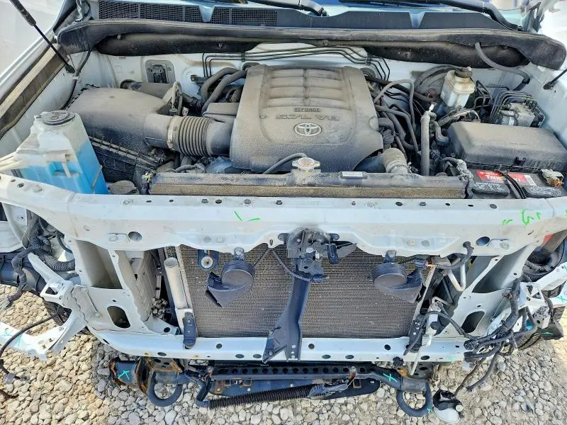 2021 TOYOTA TUNDRA SR5  