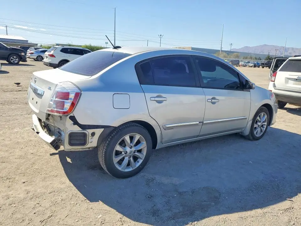 2010 NISSAN SENTRA 2.0  