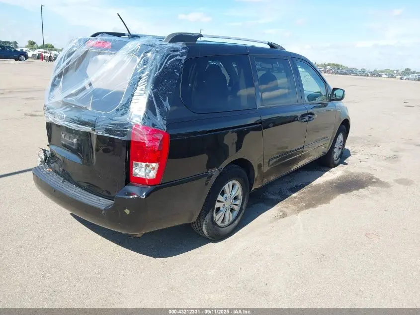 2012 KIA SEDONA LX