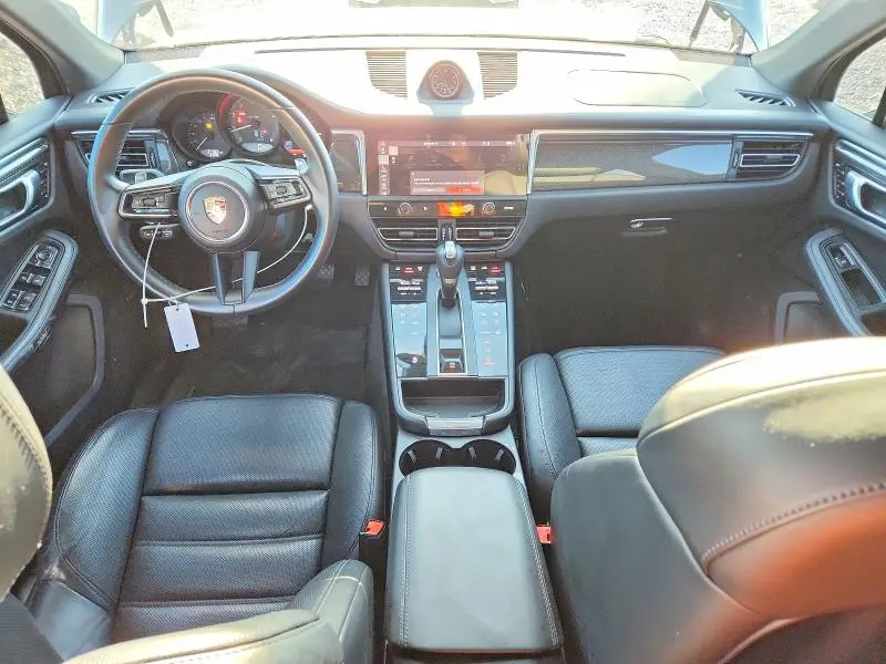 2022 PORSCHE MACAN   