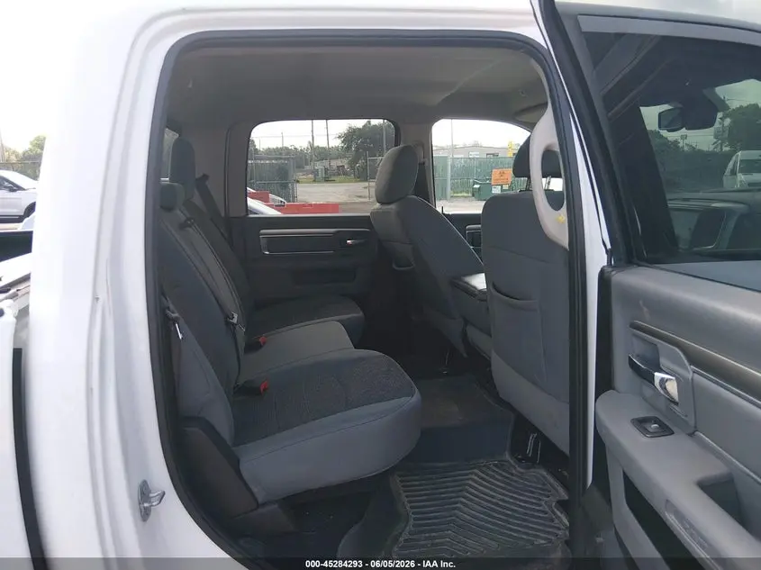 2019 RAM 1500 CLASSIC  