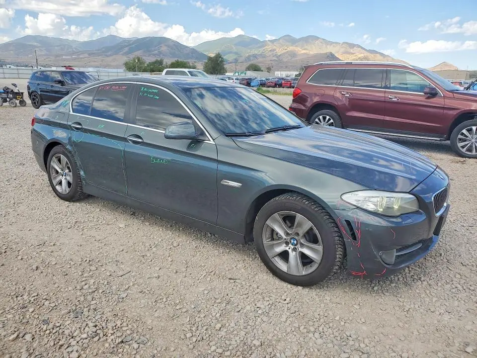 2013 BMW 528 XI  