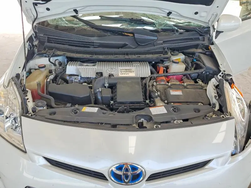 2015 TOYOTA PRIUS TWO  