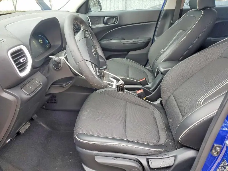2025 HYUNDAI VENUE LIMITED  