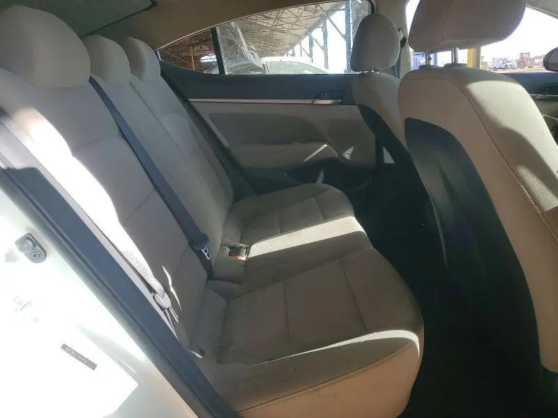 2019 HYUNDAI ELANTRA SEL  