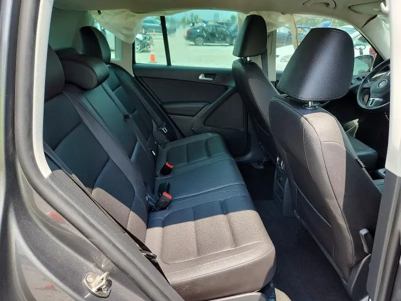 2015 VOLKSWAGEN TIGUAN S  
