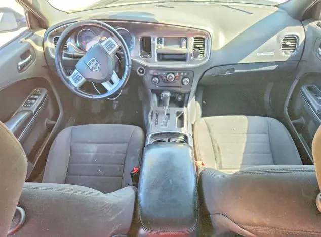 2014 DODGE CHARGER SE  