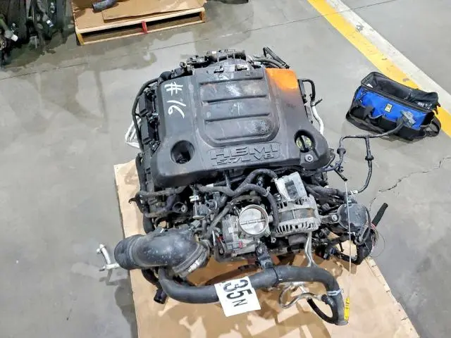 2022 RAM 1500 SPORT  