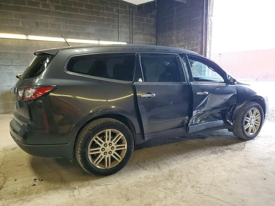 2015 CHEVROLET TRAVERSE LT  