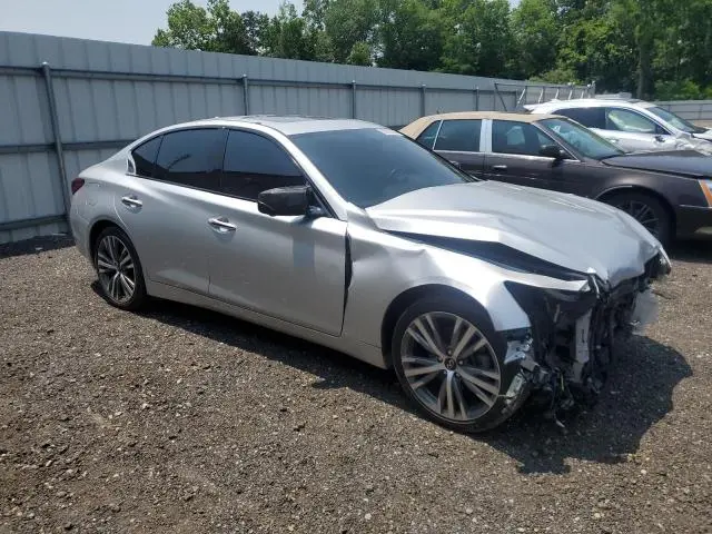 2019 INFINITI Q50 LUXE  